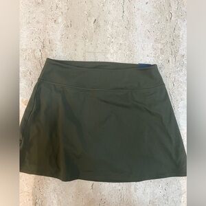 DSG Women’s Large Momentum Skort  Inky Olive